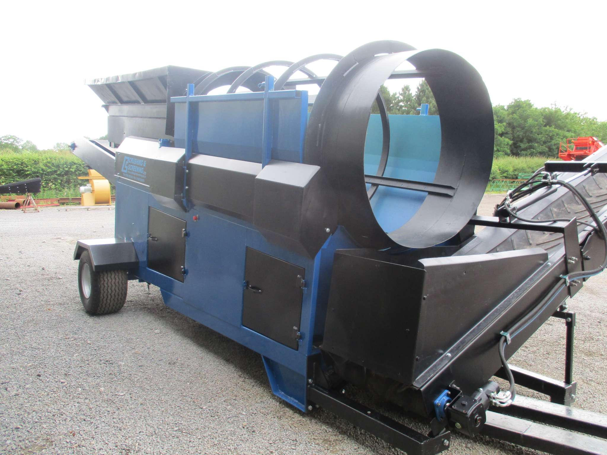 Compact Trommel Screener